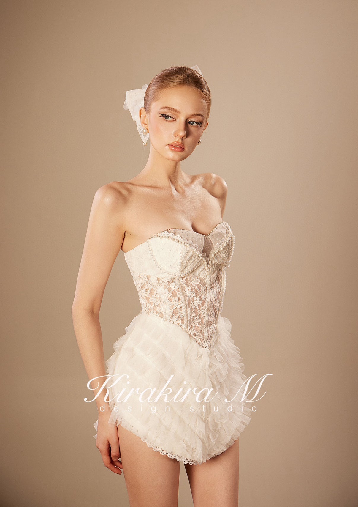KIRAKIRA M White Fishbone Sheath Mini Dress