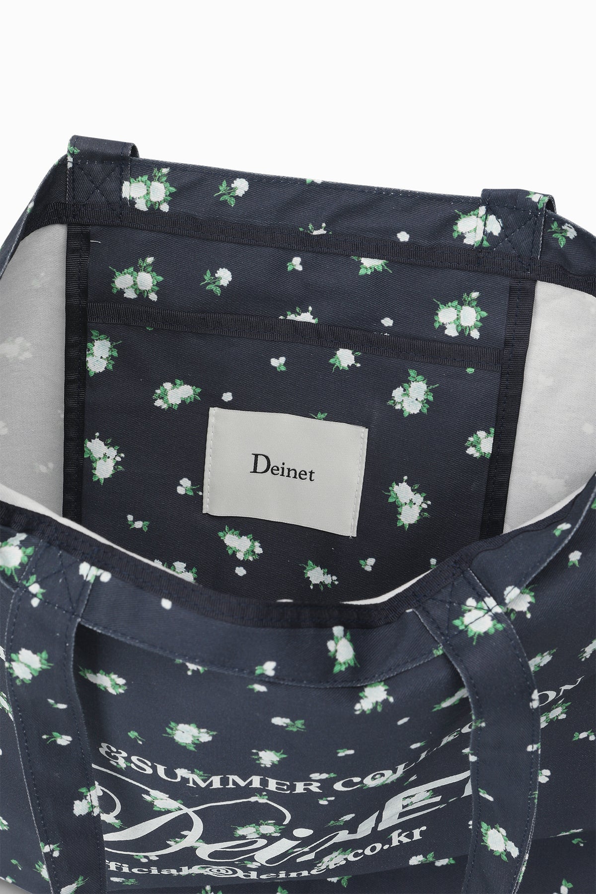 FLOWER SHOULDER BAG IN NAVY — image 8