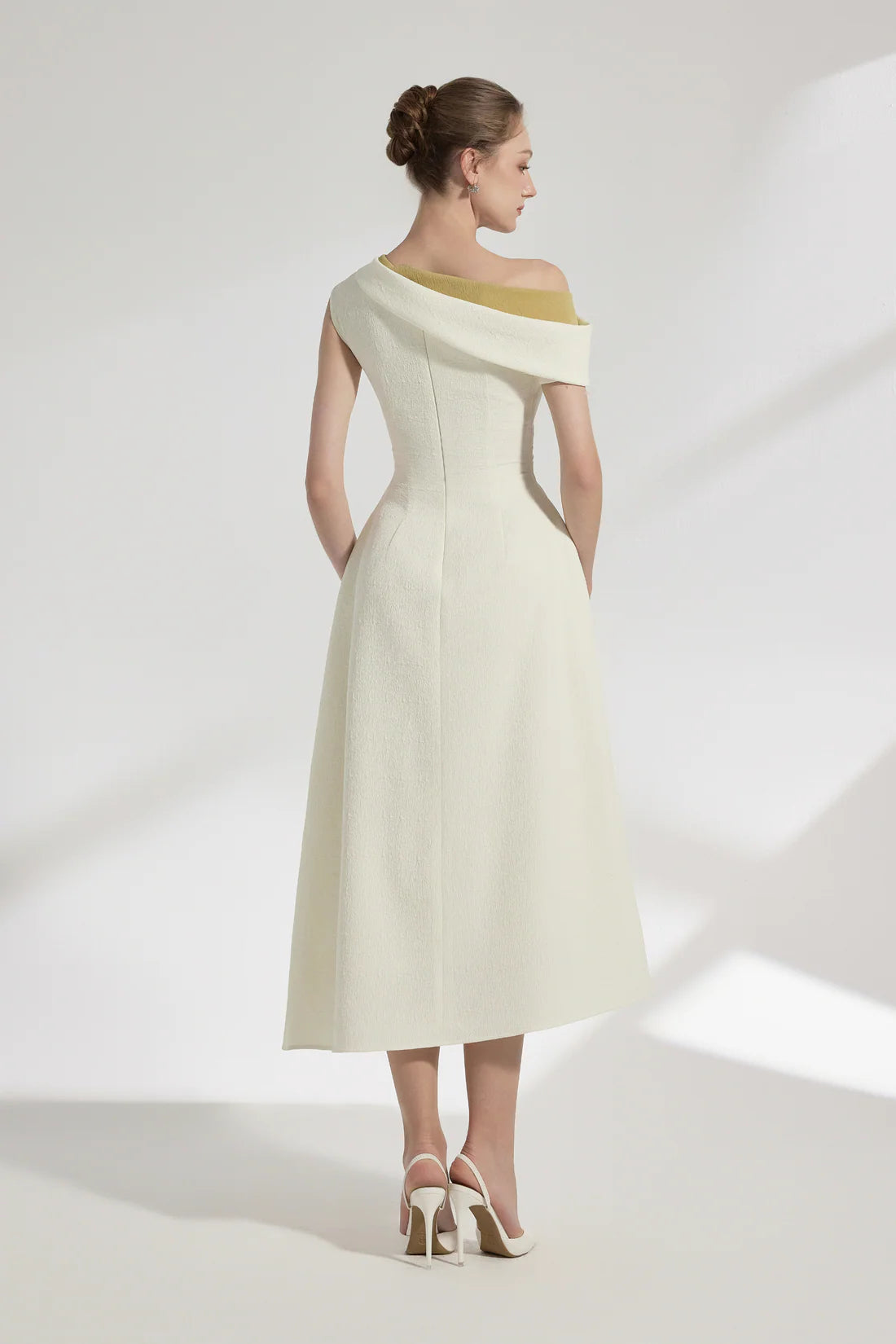 BYDENIO Elan Two-tone Off-shoulder Midi Dress