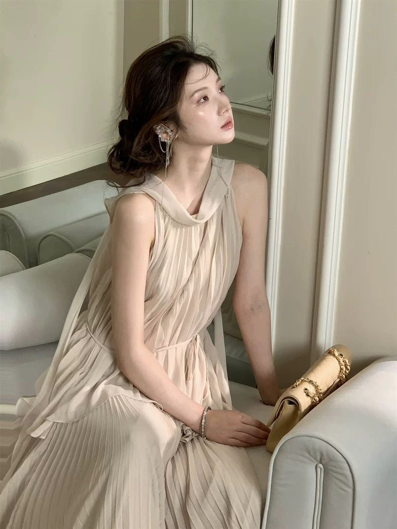 Heritage Chiffon Set With Narrow Belt