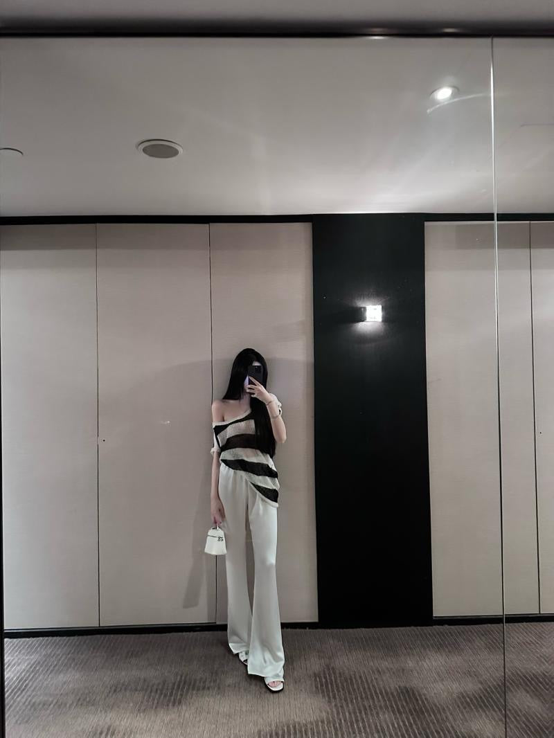 Black and White Cutout One-Shoulder Knit Top