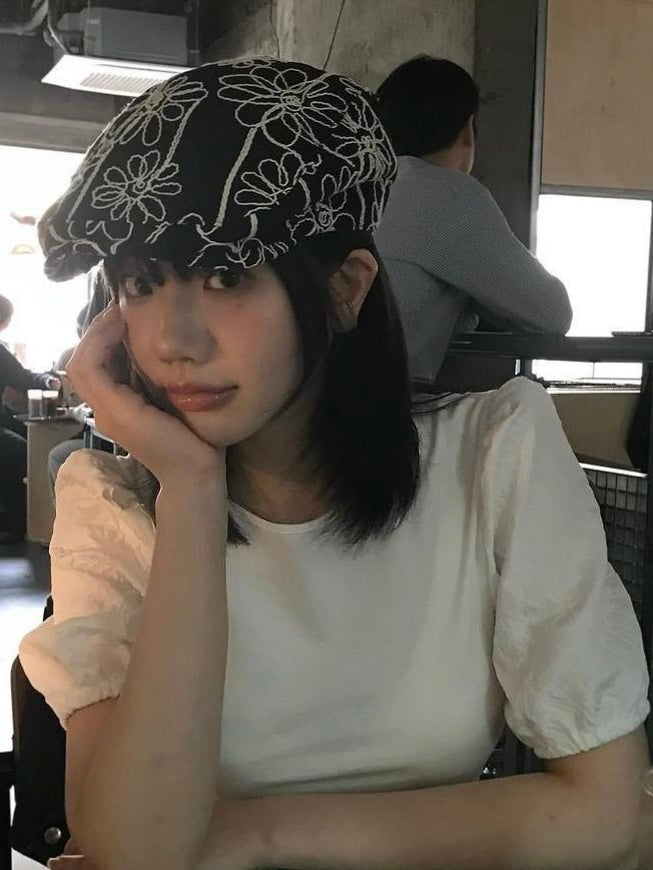 Embroidered Floral Beret