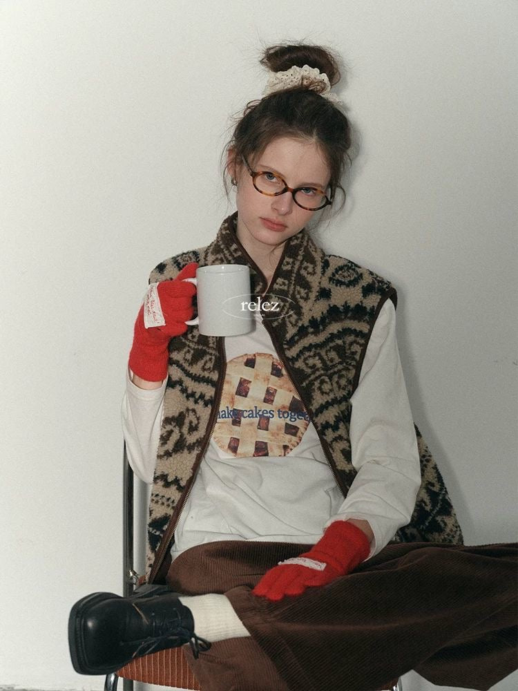 Retro Patterned Fleece Zip Vest