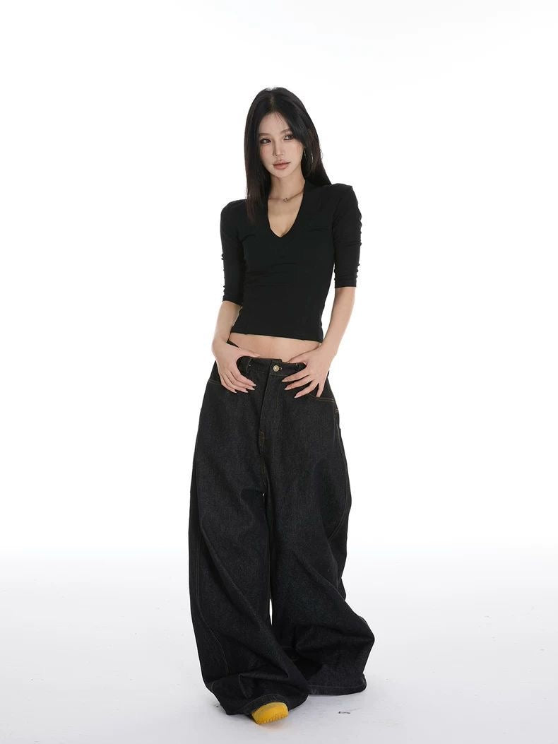 Black Fitted V-neck Top
