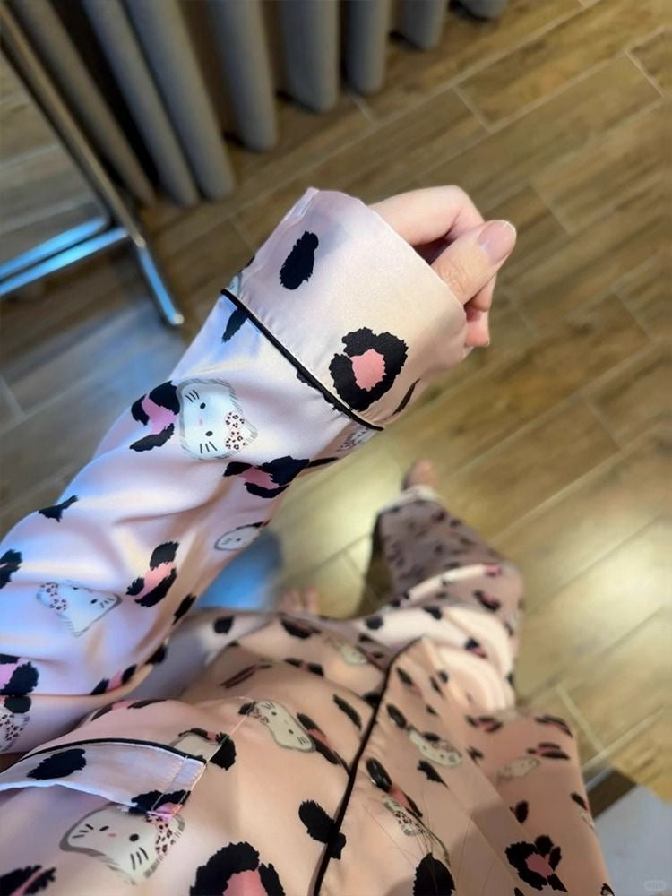 Strawberry Milkshake – Pink Leopard Hello Kitty Pajama Set