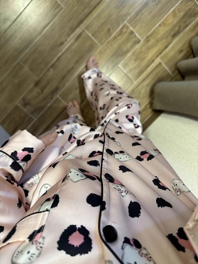 Strawberry Milkshake – Pink Leopard Hello Kitty Pajama Set