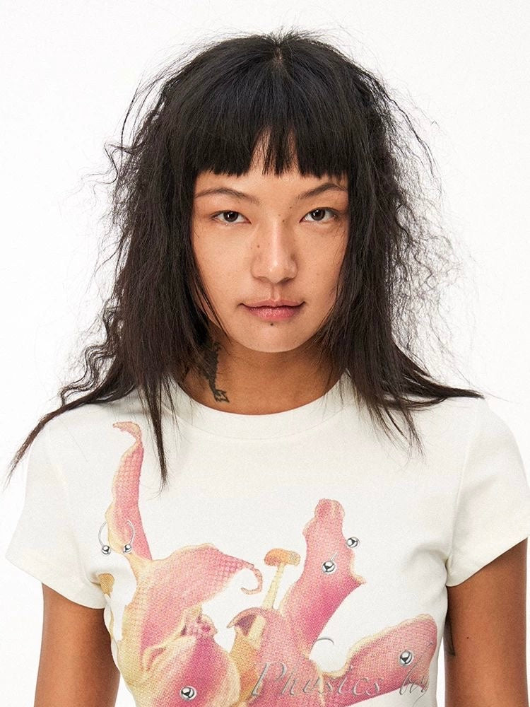 Edgy Daffodil Floral Print T-Shirt
