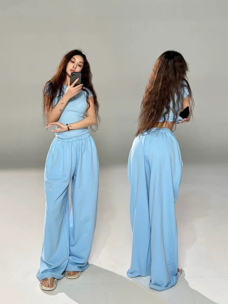 Candy Blue Cozy Set – High-Waisted Hoodie & Floor-Length Joggers