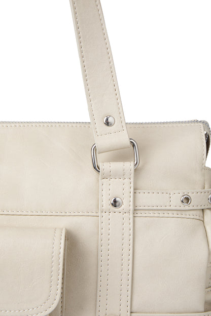 BELTED POCKET SHOULDER BAG IN BEIGE — image 7