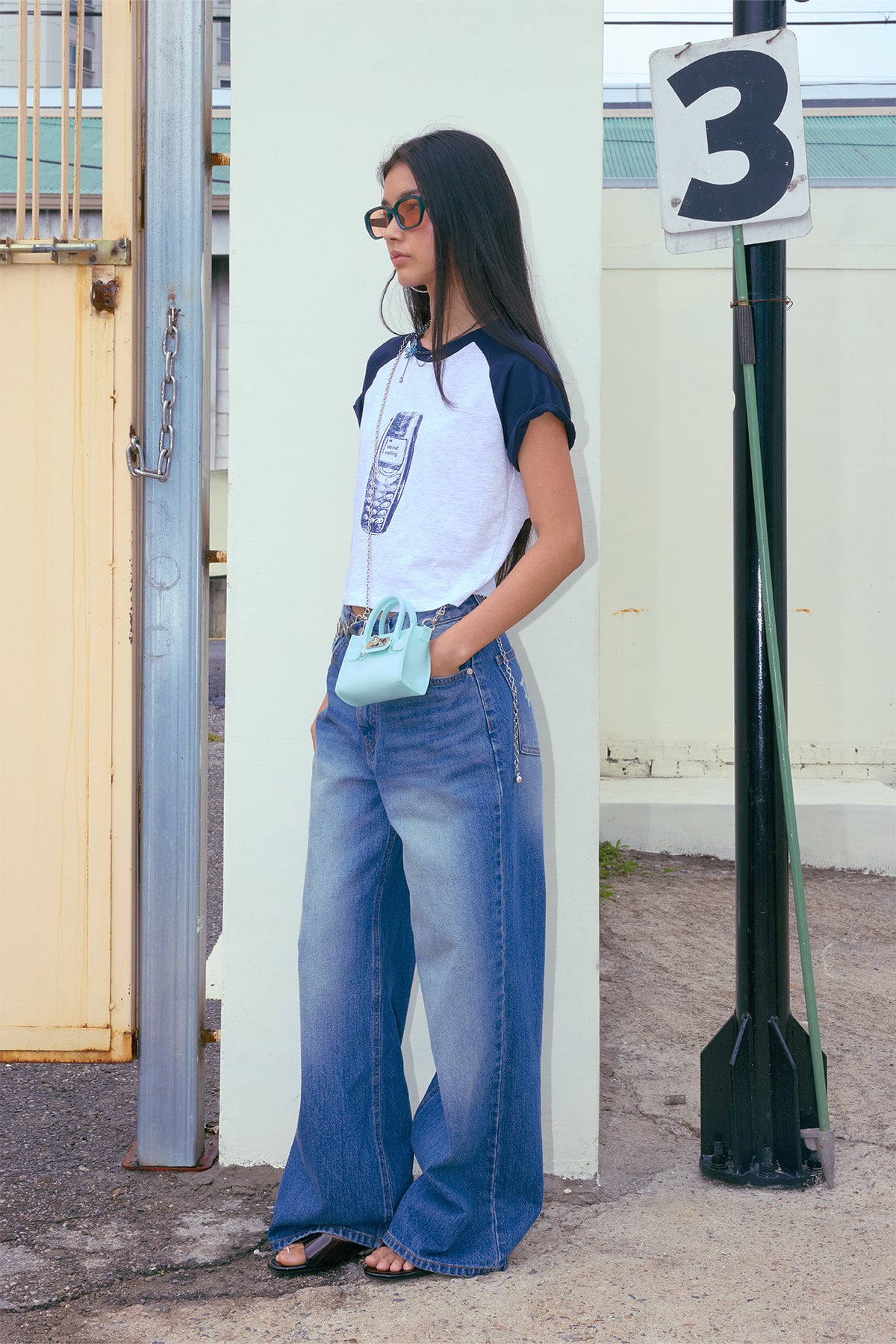 JELLY CHAIN MINI BAG IN ICE BLUE — image 3