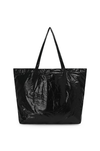ESSENTIAL LOGO SHOULDER BIG BAG IN BLACK — image 7