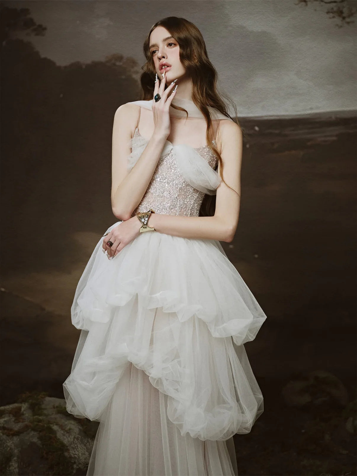 [品牌授权] LINH PHUNG White Nuvia Maxi Dress