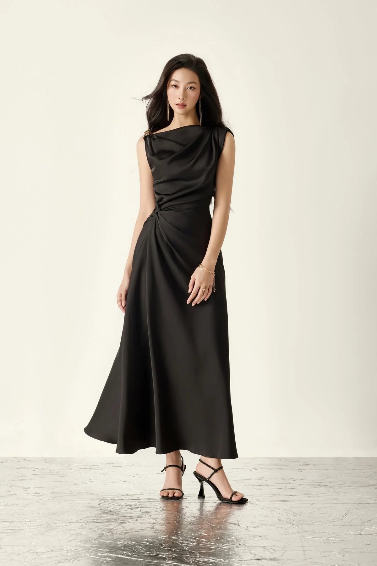 BYDENIO Twisted midi drape dress