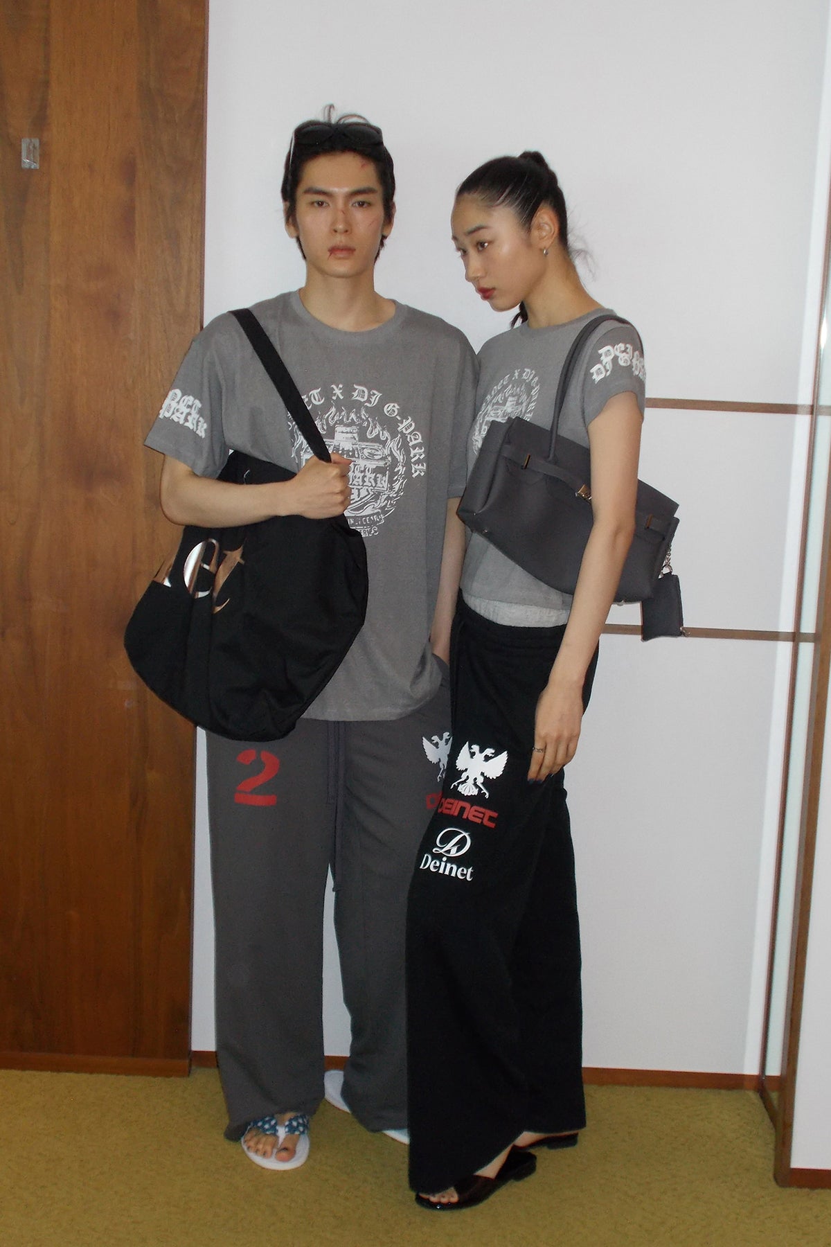 POINT LOGO SHOULDER BIG BAG IN BLACK — image 4