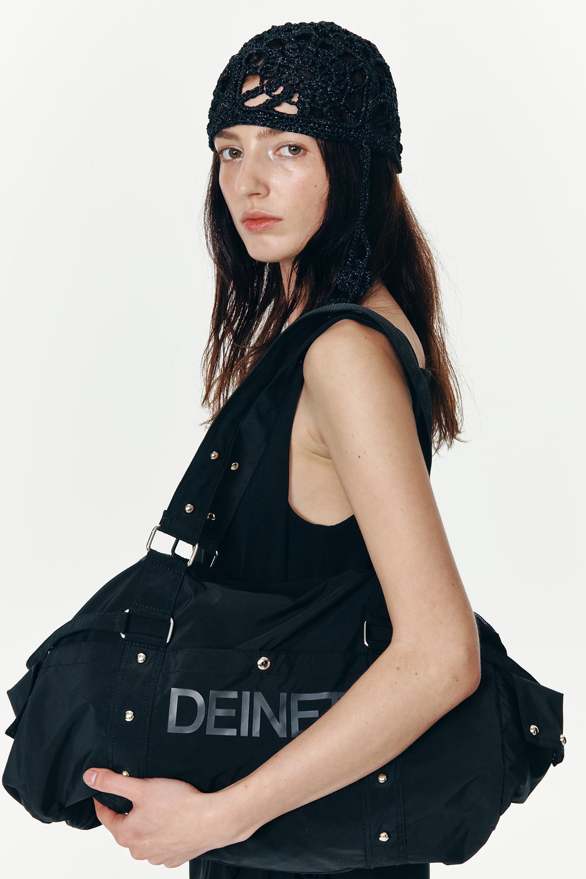 LOGO DUFFLE BAG IN BLACK — image 5