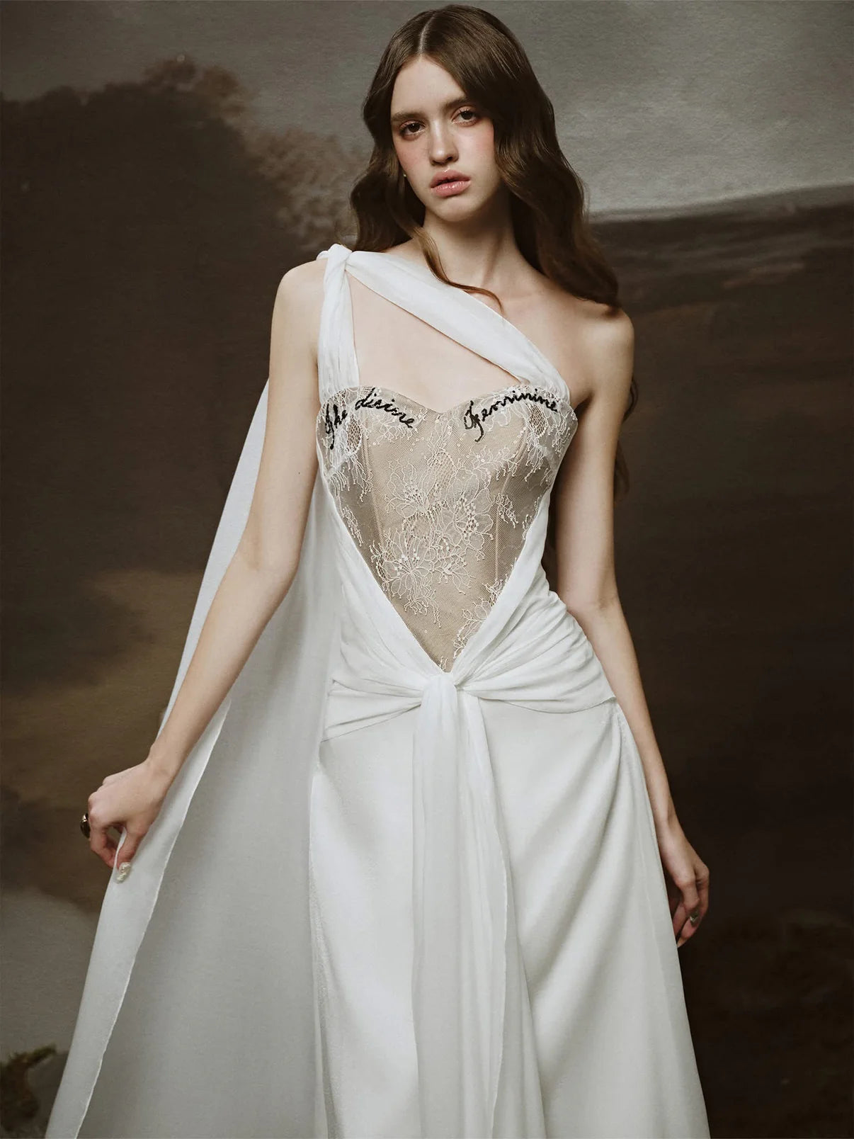 [品牌授权] LINH PHUNG White Venusa Maxi Dress
