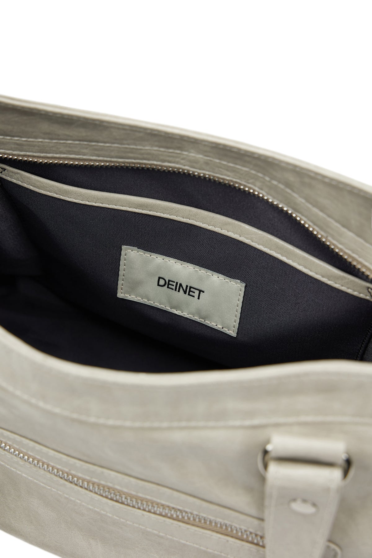 STUD POCKET BIG BAG IN ASH BEIGE — image 8