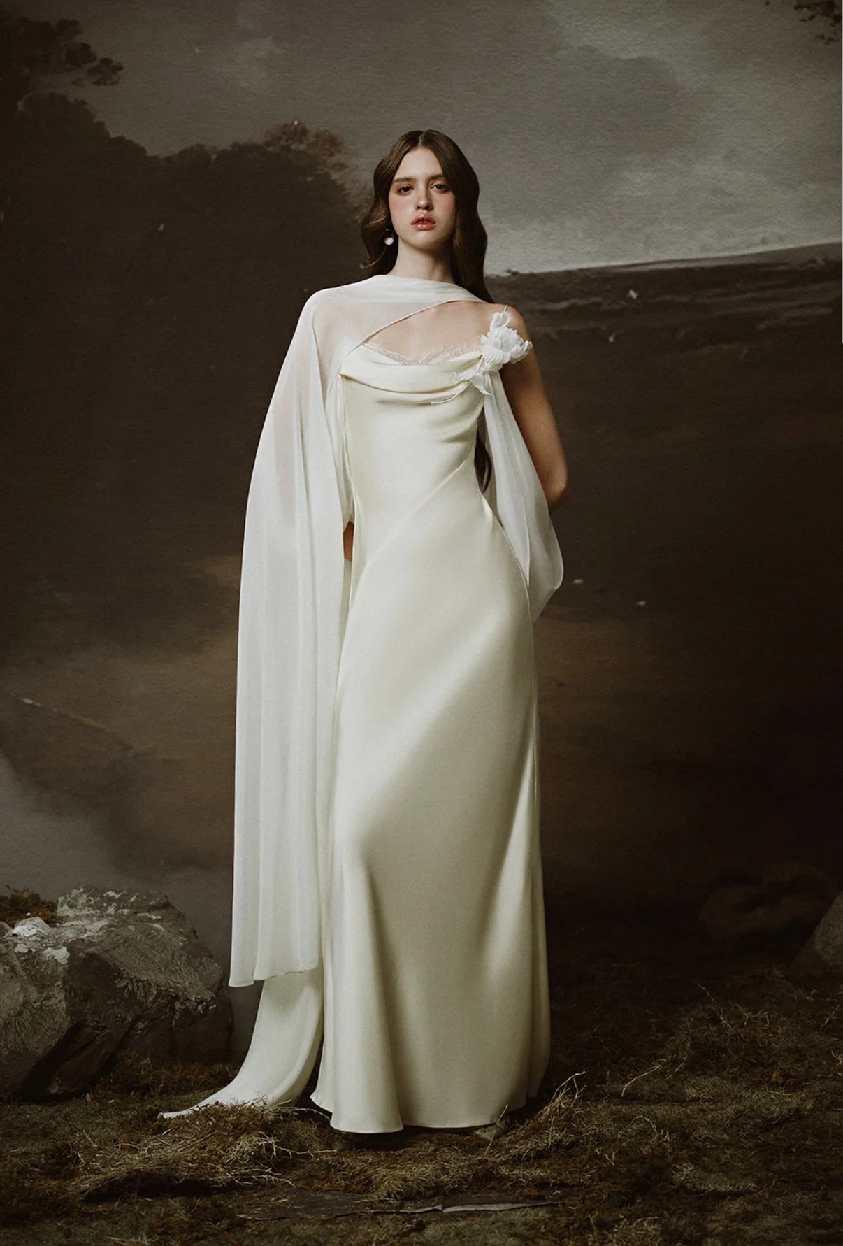 [品牌授权] LINH PHUNG White Mirena Maxi Dress