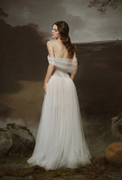 [品牌授权] LINH PHUNG White Seraphine Maxi Dress