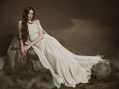 [品牌授权] LINH PHUNG White Lunaria Maxi Dress