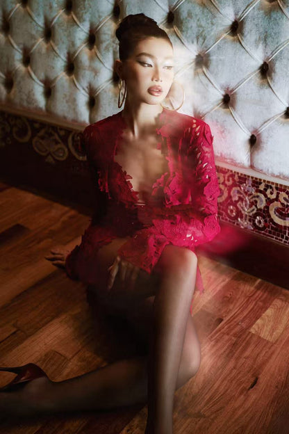 MAEL FEMME TESSA LACE TOP & TESSA LACE SHORT detail view