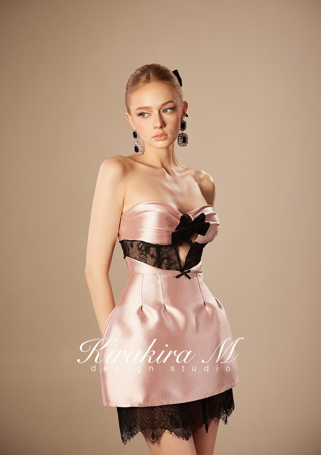 KIRAKIRA M Pink Shiny Hollow Out Bow Embellished Sheath Mini Dress