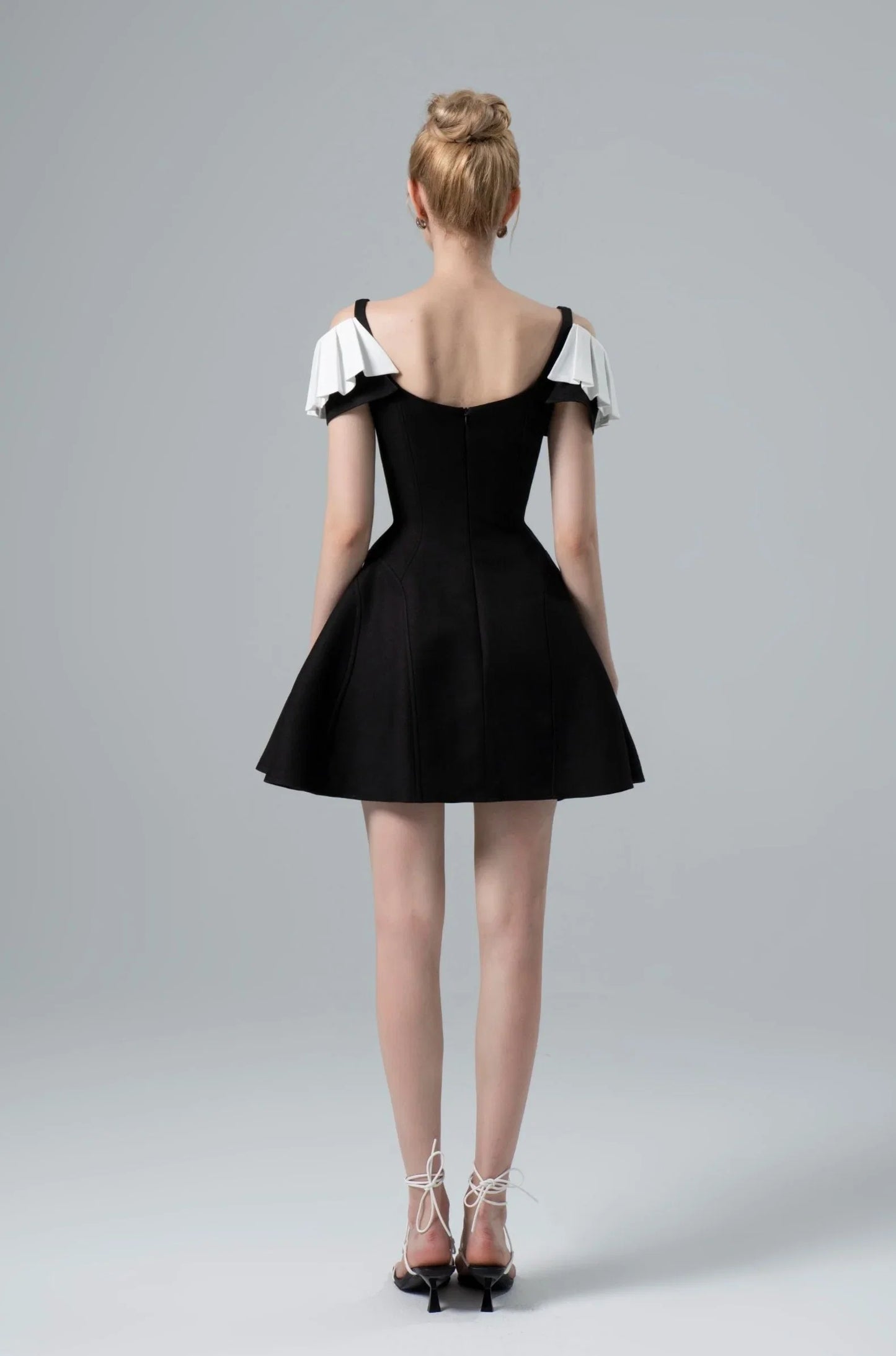 CICI Sapphi Two-tone Mini Dress