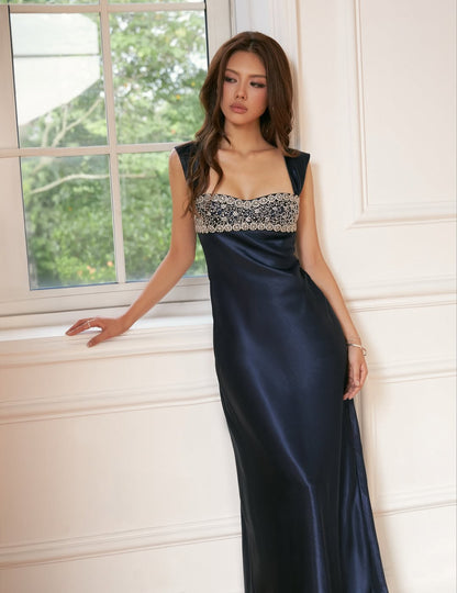 Phoebe French Stain Dress — image 12