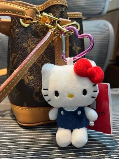 HELLO KITTY BP智秀同款 Hello Kitty Mascot Plush with Heart-Shaped Metal Charm | Kawaii Sanrio Bag Accessory