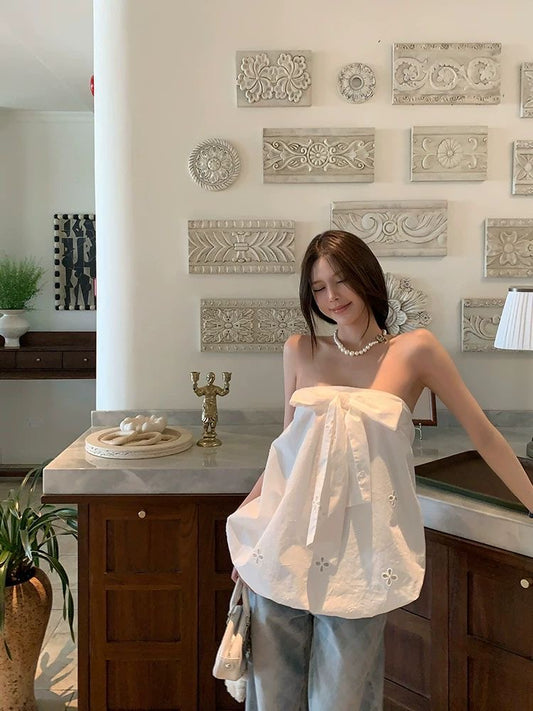 Bow Eyelet Strapless Top