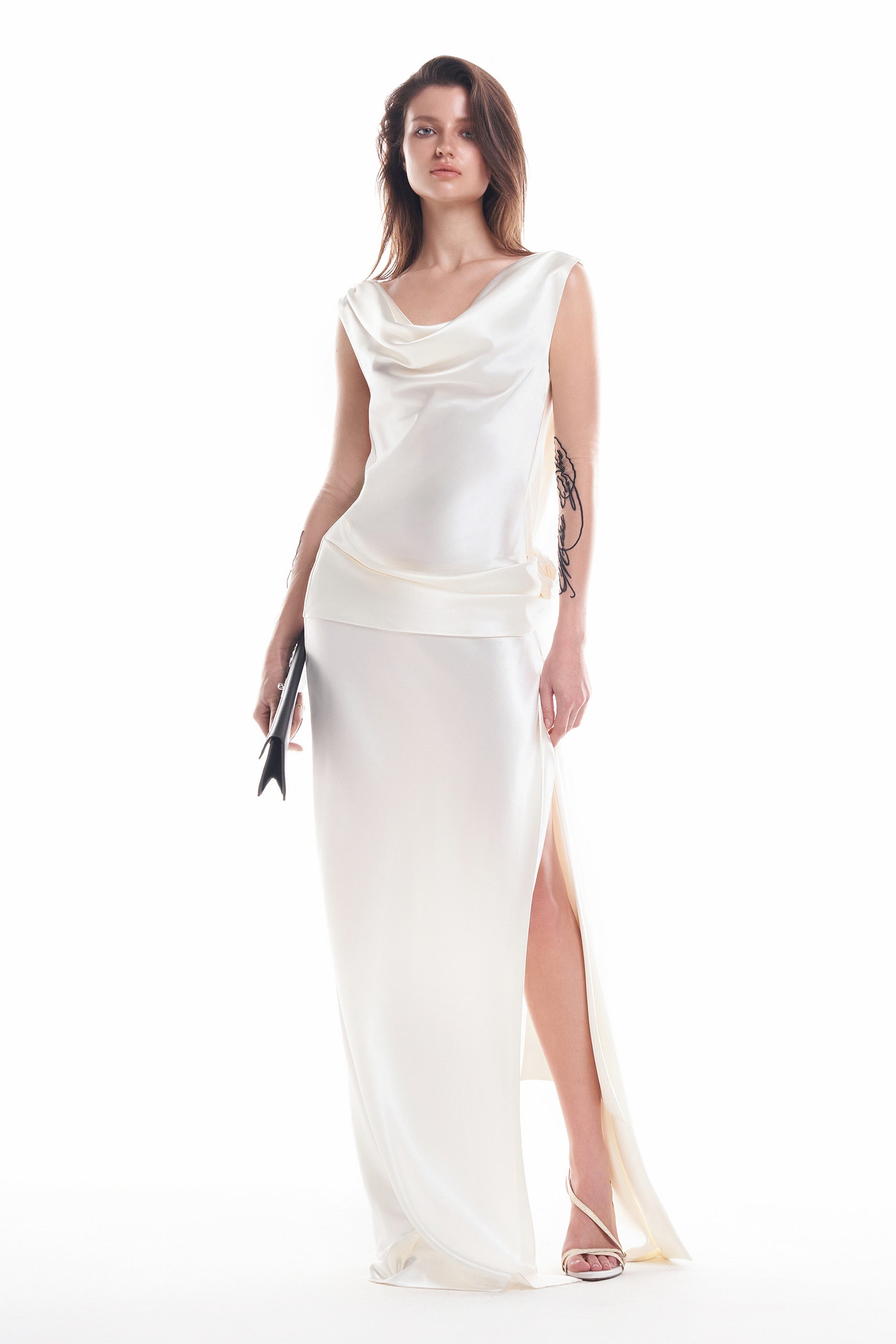 DATT DARLING GOWN(2COLOR） product image