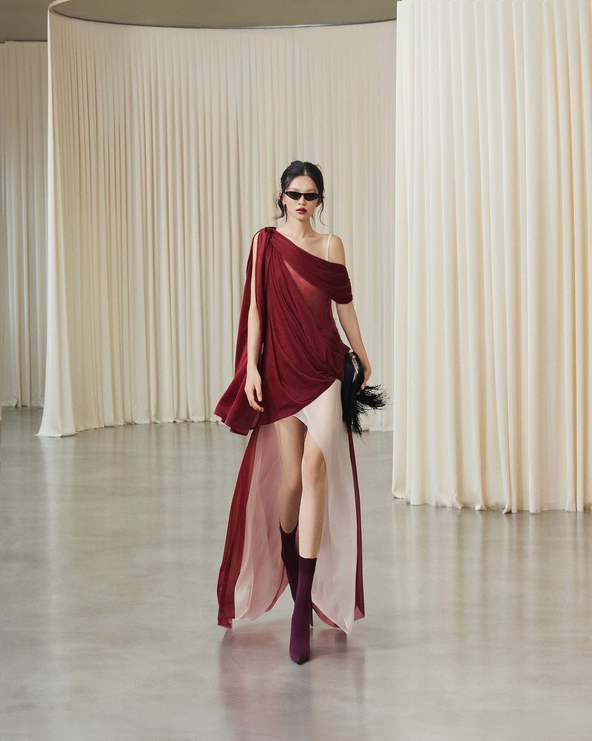 MUST HAVE Asymmetric color-block wrap dress — Must Have