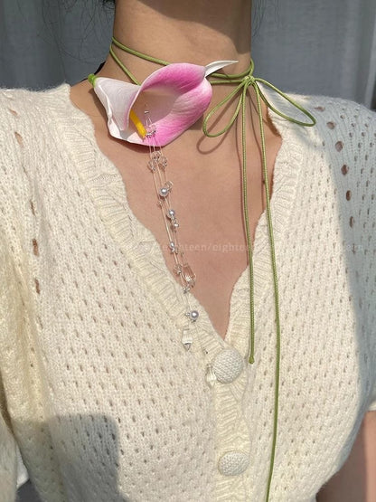 Calla Lily Pendant Necklace – Handmade Floral Statement Necklace