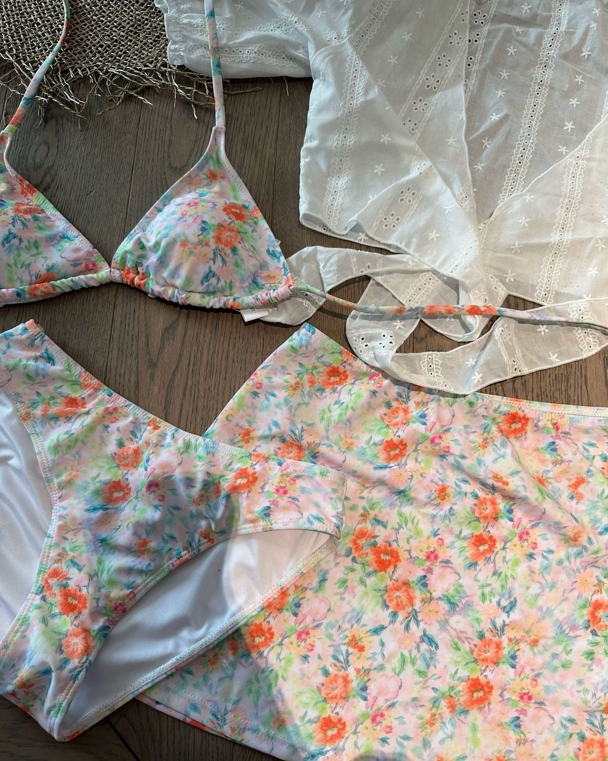 Product Name  INNA Blossom Garden 4-Piece Swim Set