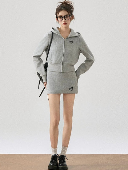'Lecture at 8' - Sporty-casual Two-piece Set
