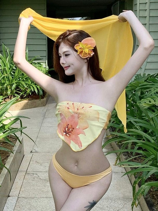 Tropical Lily Bandeau Bikini Set – Sunshine Yellow