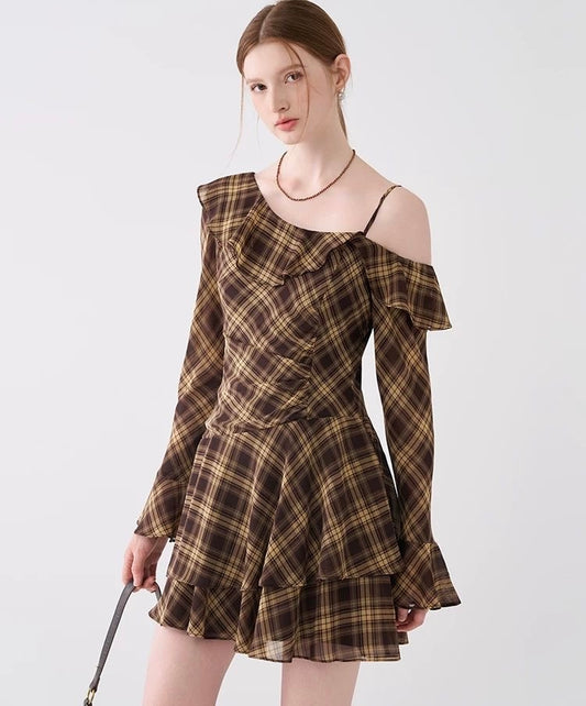 French Vintage Ruffled Plaid Dress – Irregular Hem Waist-Defined Dress