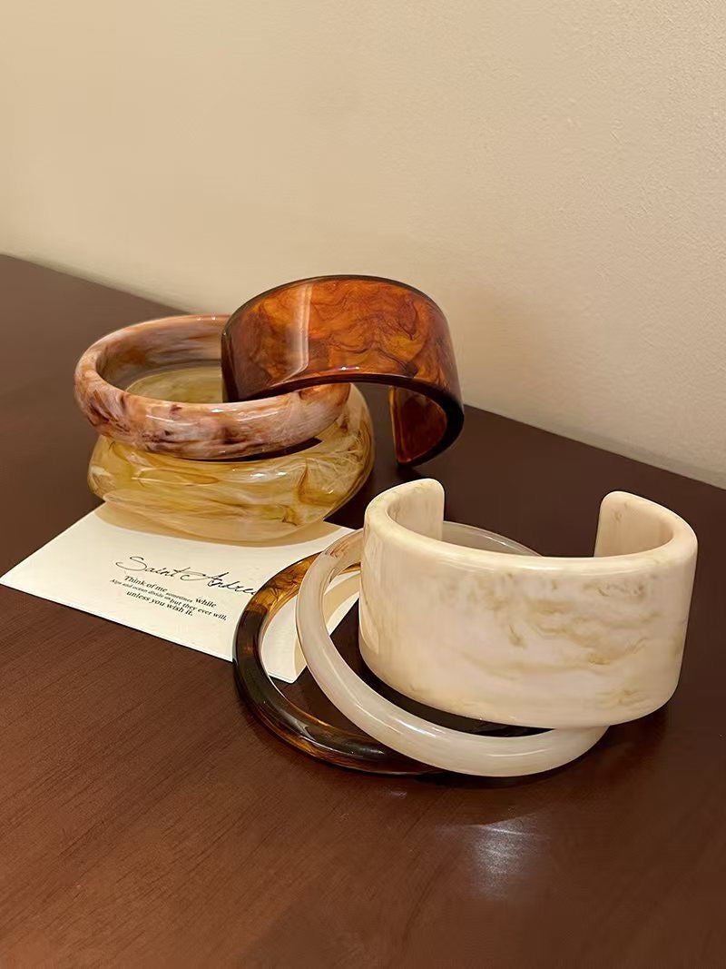 INNA Milk Tea Bubbles Acrylic Resin 6-Piece Bangle Set