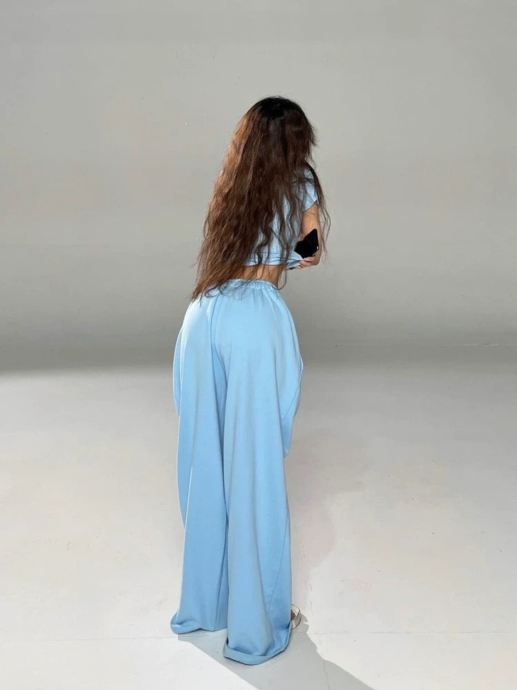 Candy Blue Cozy Set – High-Waisted Hoodie & Floor-Length Joggers