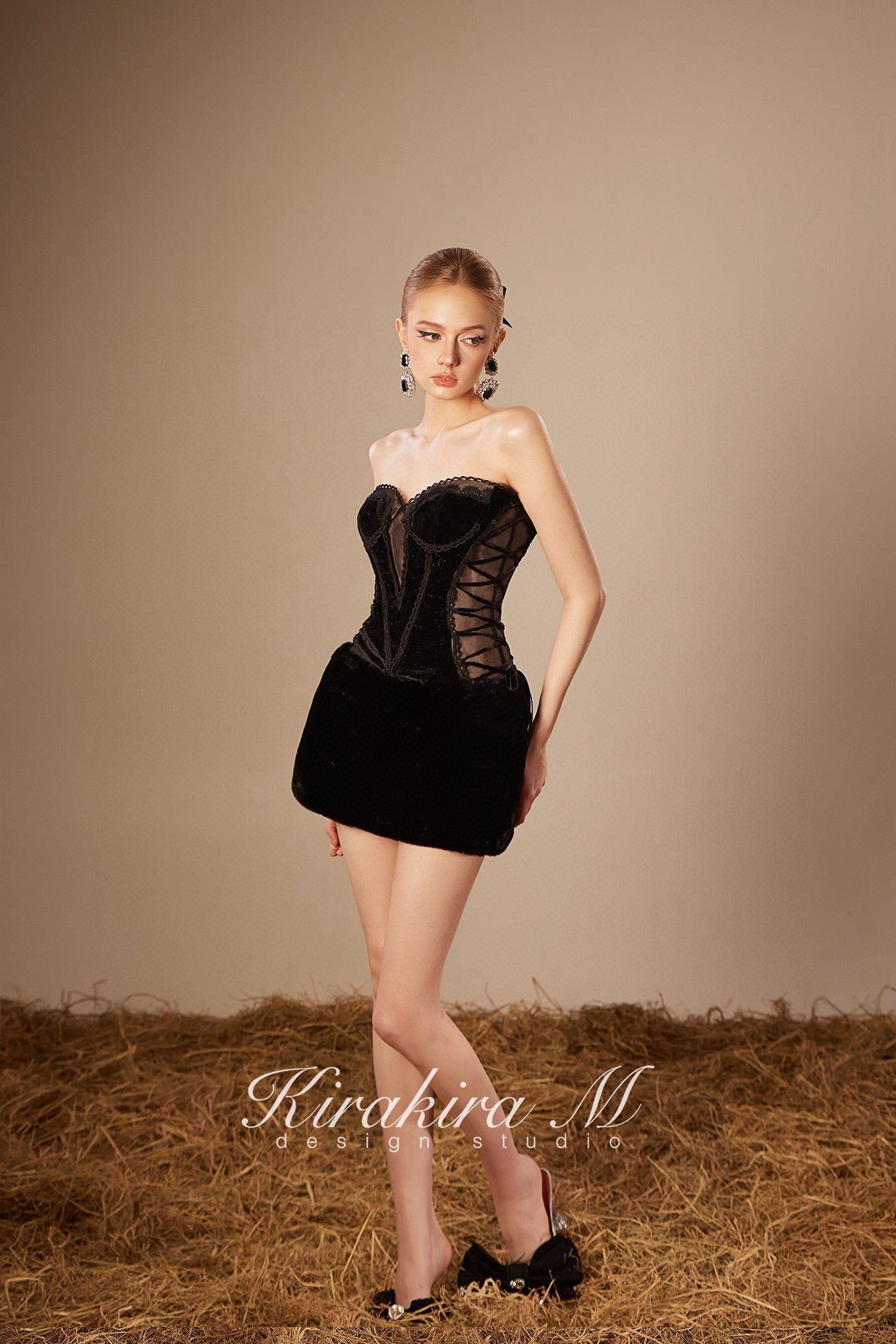 KIRAKIRA M Black Velvet Mini Dress