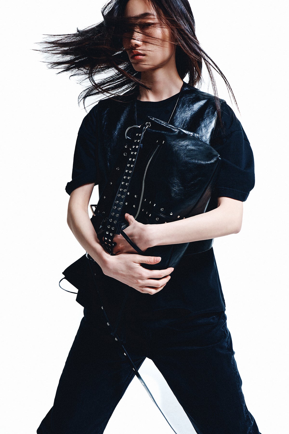 5WAY ZIPPER NOIR BAG IN BLACK — image 7