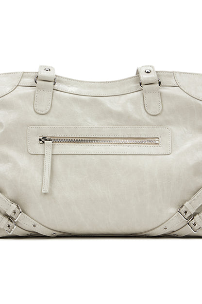 STUD POCKET BIG BAG IN ASH BEIGE — image 6