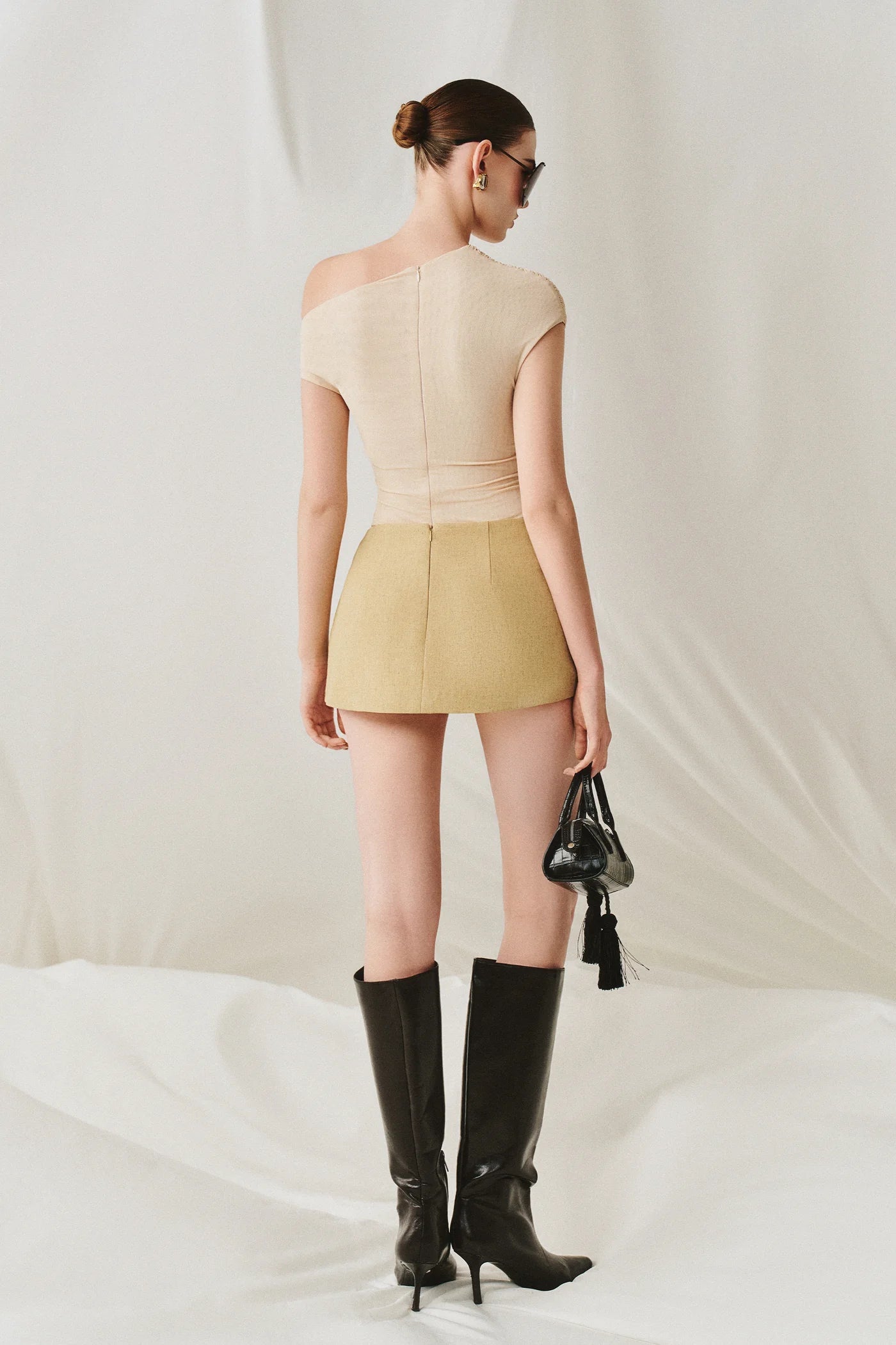 CICI AUREL Asymmetric Top & Mini Skirt — view 7