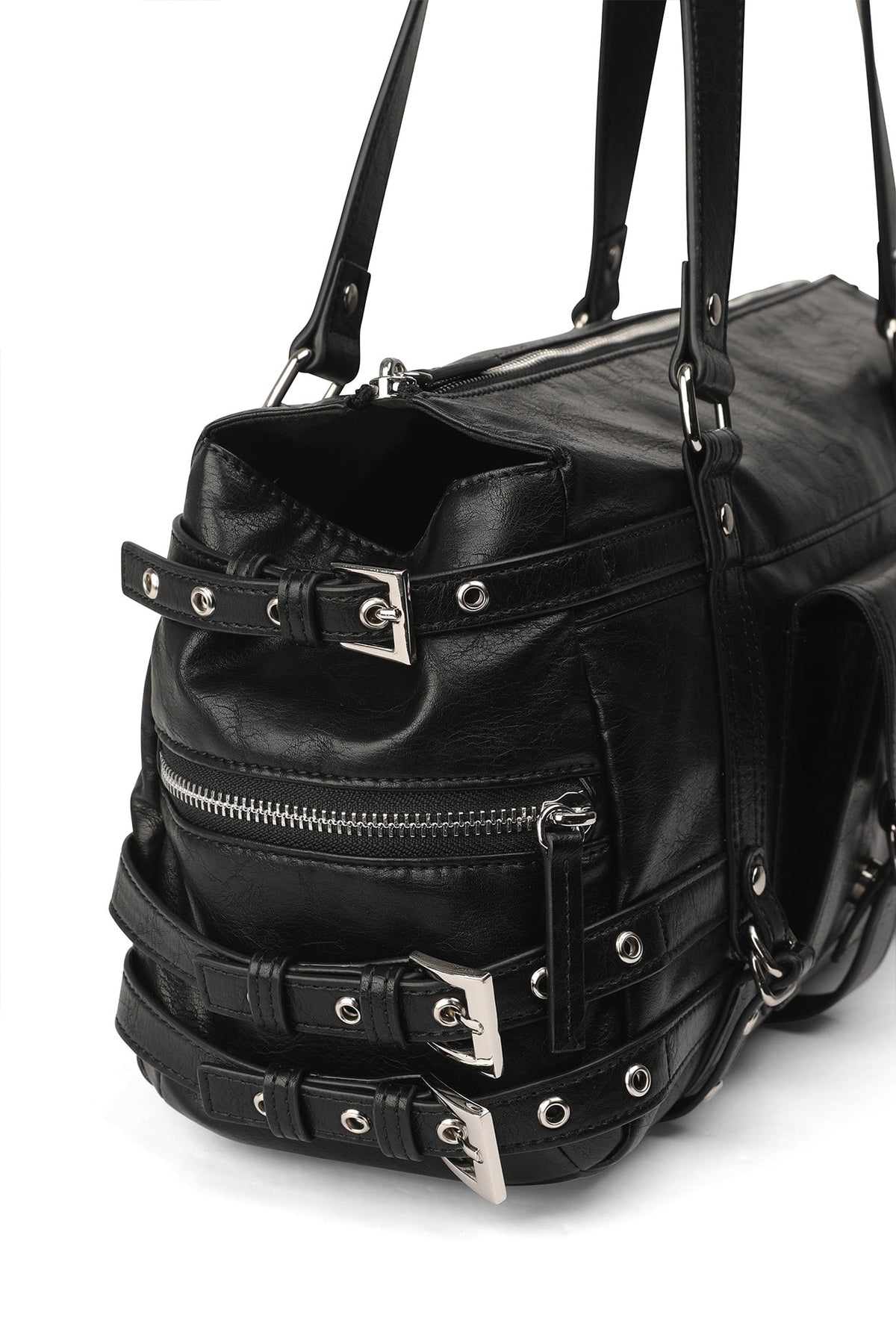 BELTED POCKET SHOULDER BAG IN BLACK — image 7