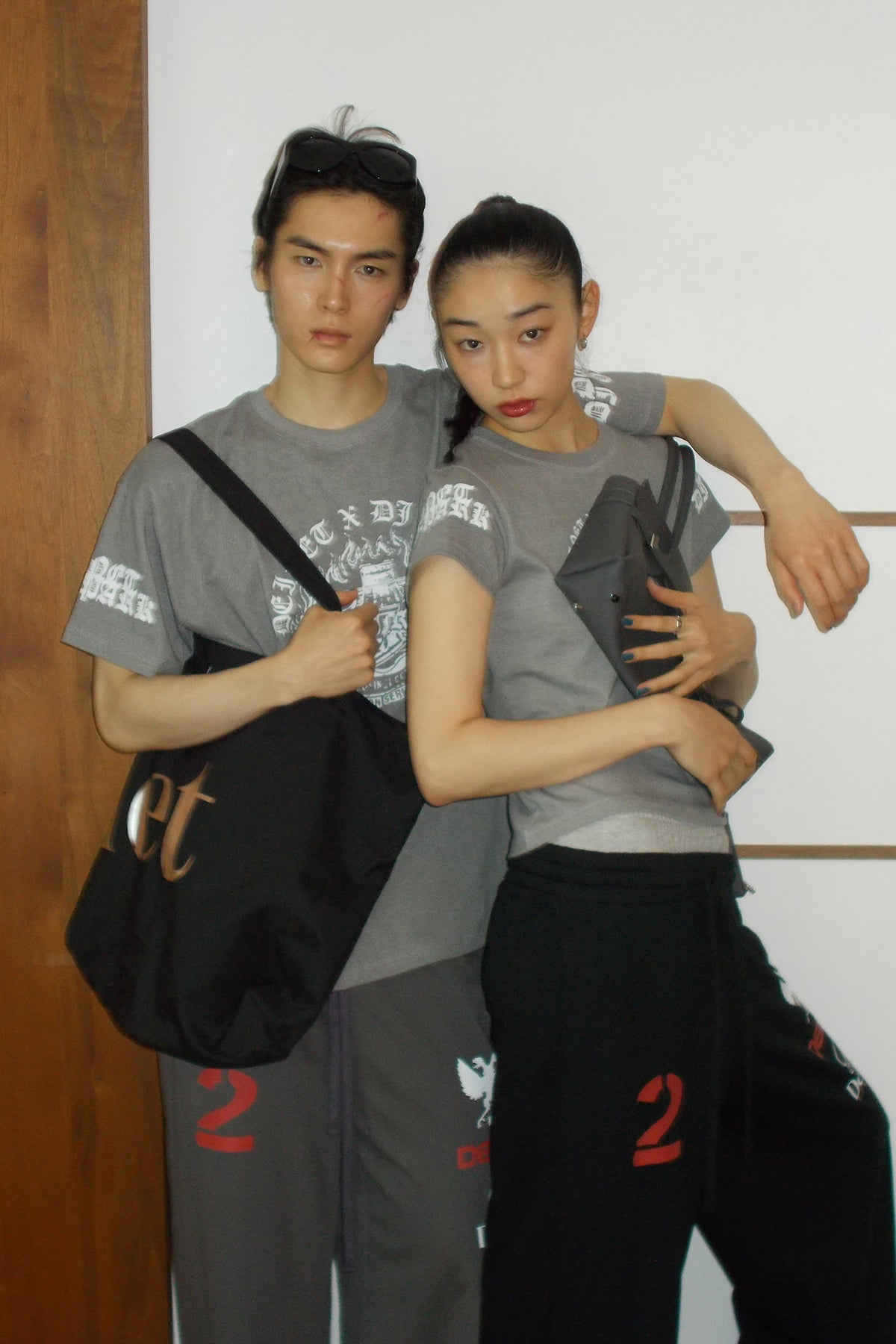 POINT LOGO SHOULDER BIG BAG IN BLACK — image 2