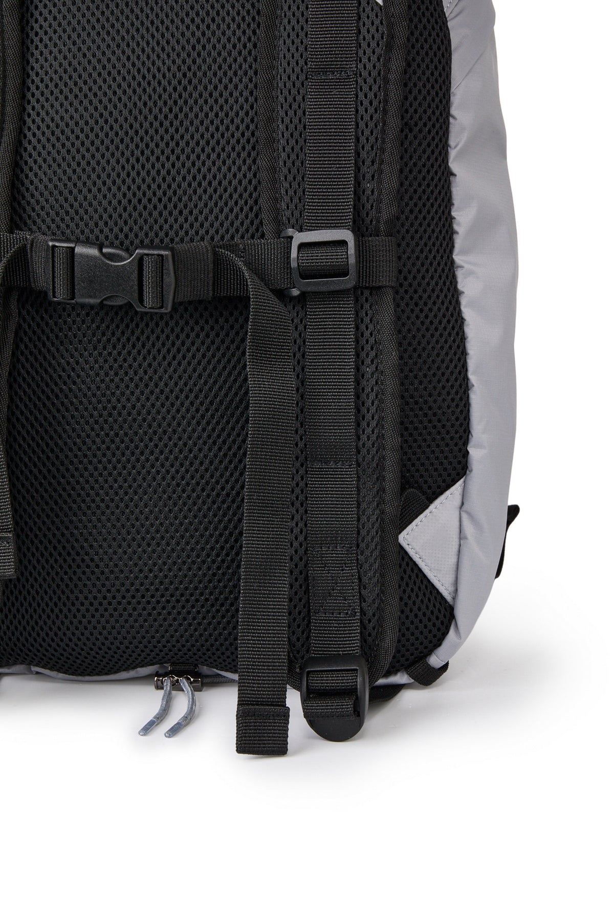 NYLON ESSENTIAL LOGO BACKPACK IN GREY — image 7