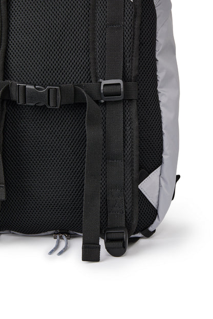 NYLON ESSENTIAL LOGO BACKPACK IN GREY — image 7