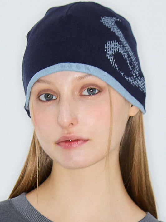 LUVISTRUE Curved L Beanie in Navy