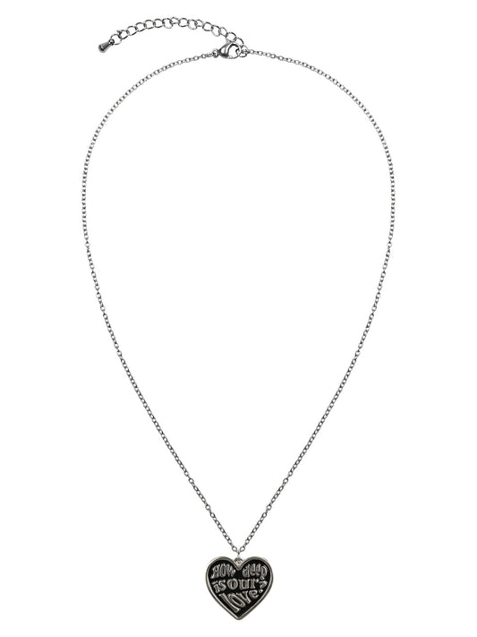 LUVISTRUE Love Pendent Necklace in Black