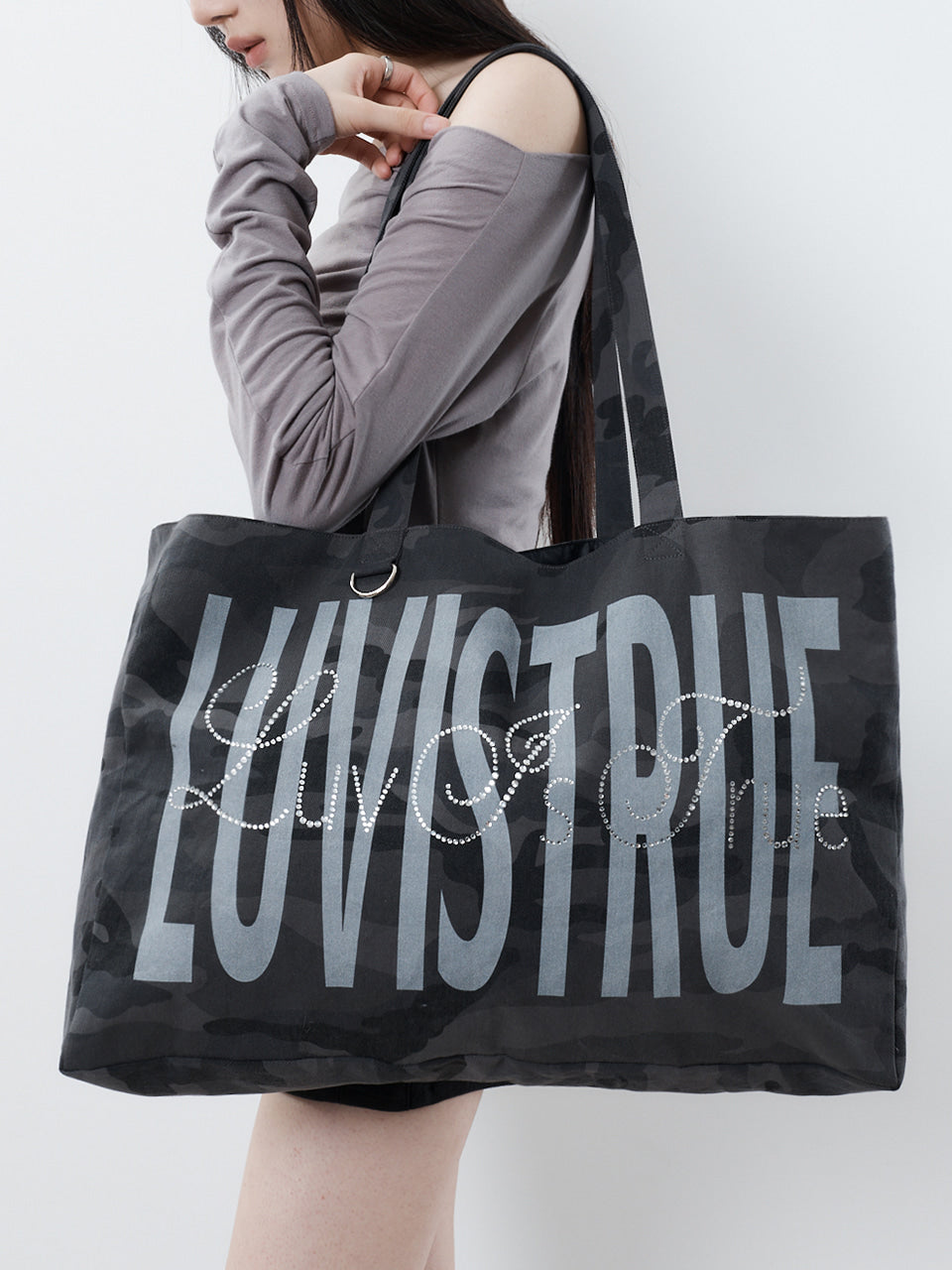 LUVISTRUE RL Lettering Tote Bag in Camo